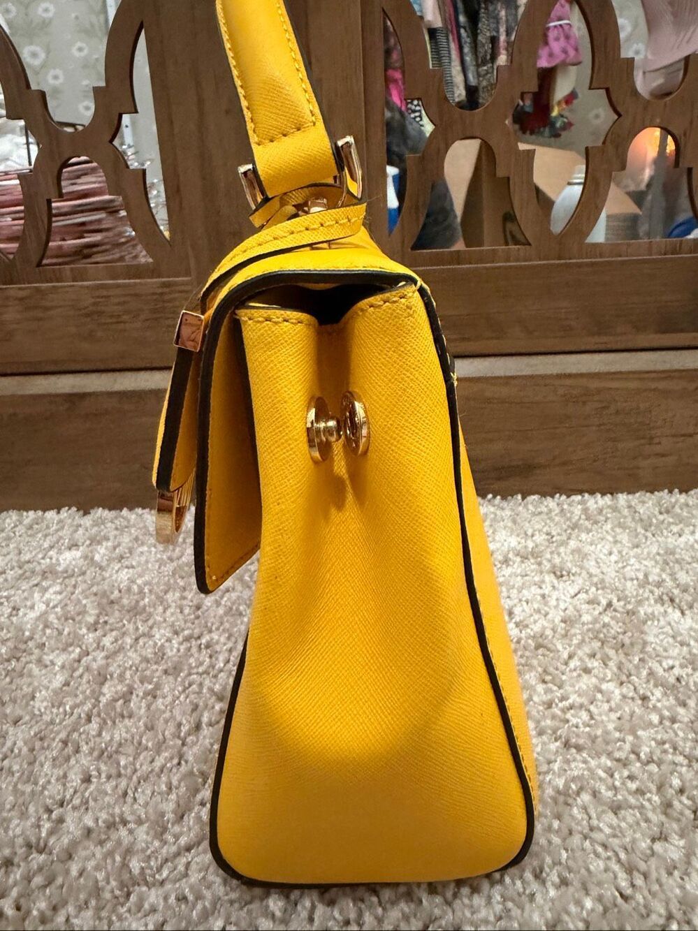 Michael Kors Ava small saffiano leather top-handle crossbody bag - Picture 3 of 10